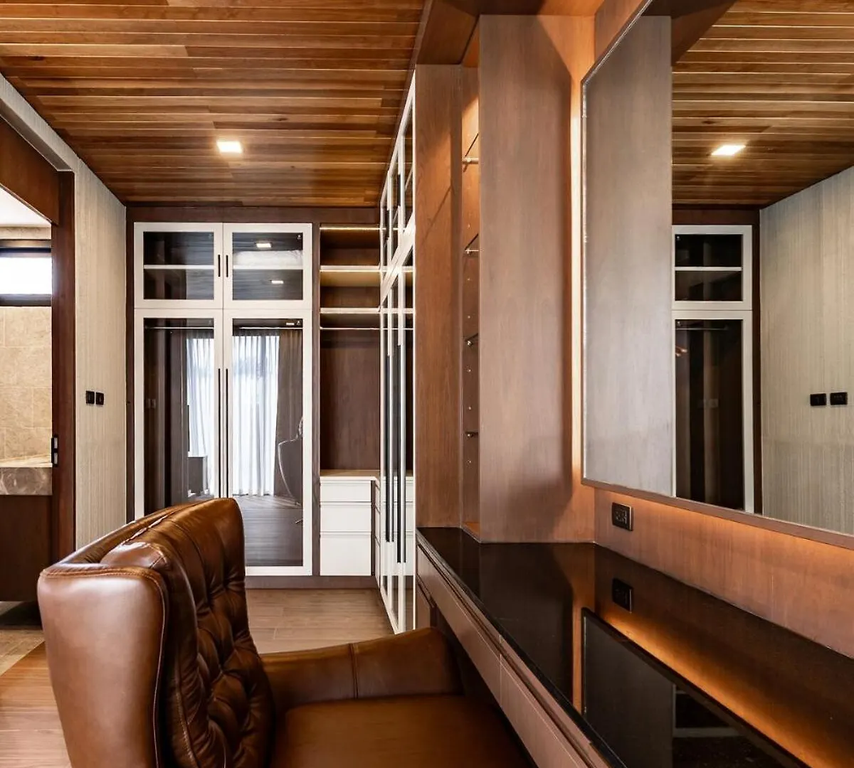 Chariot By Villacarte Layan Beach  Villa Layan Beach (Phuket)